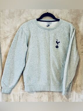 Tottenham Hotspur Spurs Sweatshirt Gray Crewneck Soccer Fan Top Small ⚽️ 🥅